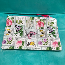 Load image into Gallery viewer, Harp and Heather - Zipper Pouch
